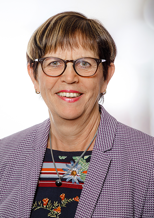 Dr. Sonja Schmicker
